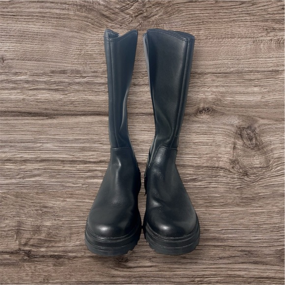 Art Classics Black Knee-High Leather Boots size 4 - Picture 2 of 4